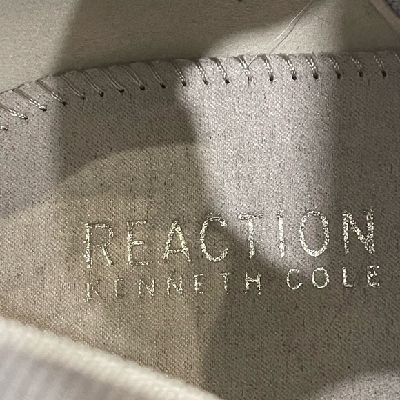 Kenneth Cole Reaction Silver Jewel Studded Slip-On Sneakers Size 8.5W NWT - Picture 16 of 16